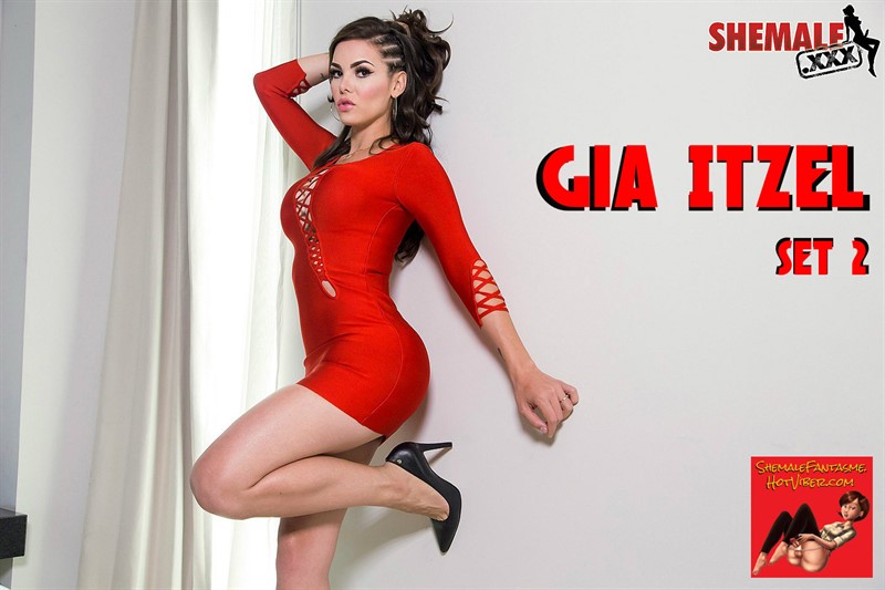 Gia Itzel-set2