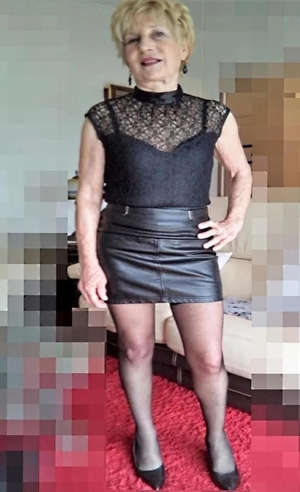 La Putain Nicole Disponible sur Paris
