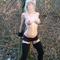 Cette salope de Chienne Morgane soumise nue en photo
