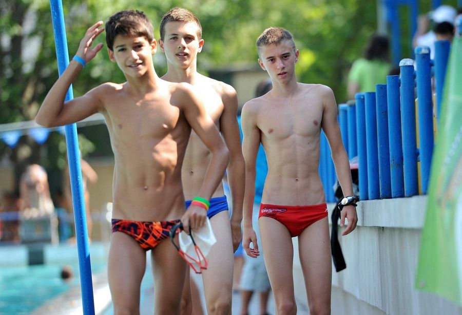 Chaleur à la piscine...