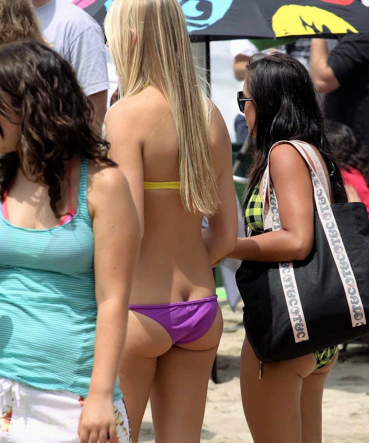 Candid Young Teen Girls Thongs