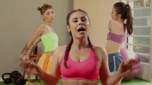 AS SAFADAS EMME WHITE, BIA ROMANXXX E NITTIE FICAM EXCITADAS COM A MALHAÇÃO
