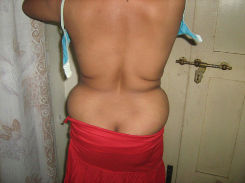 Desi Girl Getting Nude 