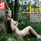 Lorie nue pour Paris Match