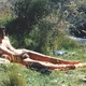 plage nudiste sauvage au bord d'un lac 